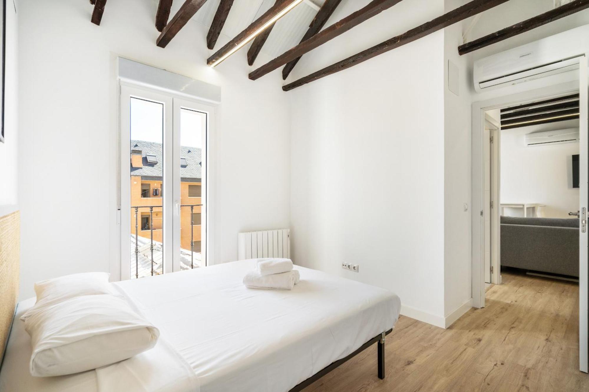 Apartamentos En La Avda De La Albufera Alquiler Temporal Madrid Buitenkant foto