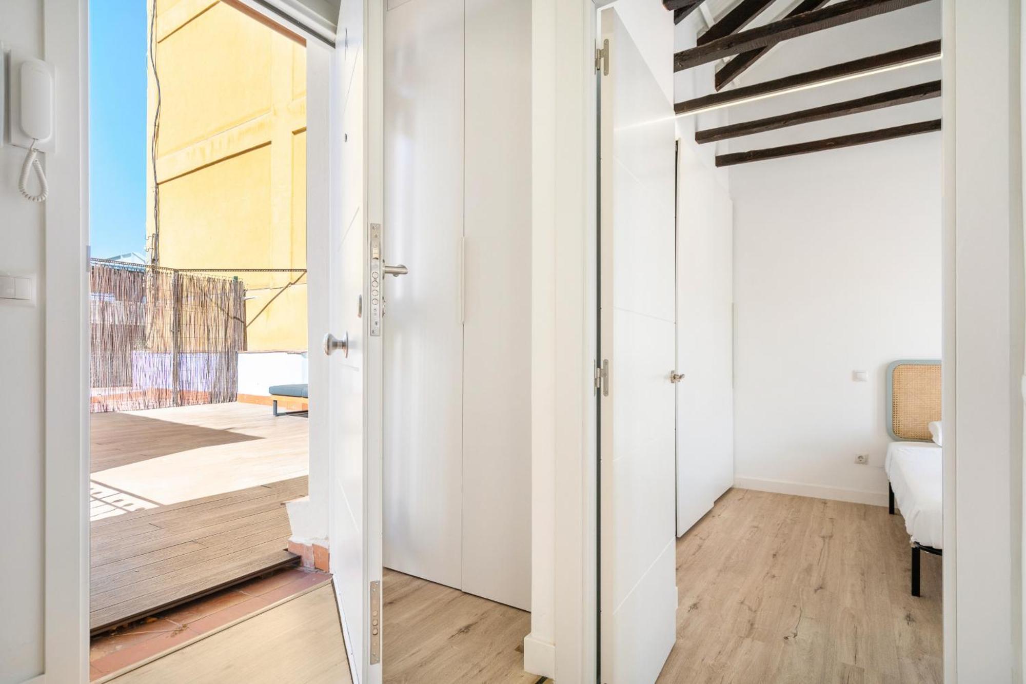 Apartamentos En La Avda De La Albufera Alquiler Temporal Madrid Buitenkant foto