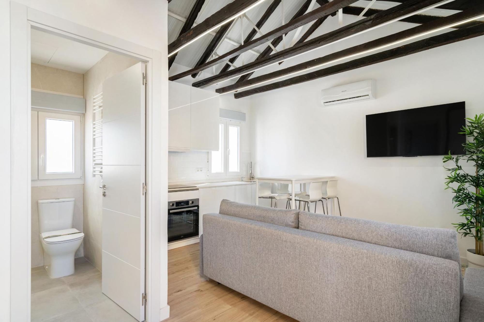 Apartamentos En La Avda De La Albufera Alquiler Temporal Madrid Buitenkant foto